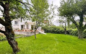 Schöne Wohnung mit großem Garten in zentraler Lage